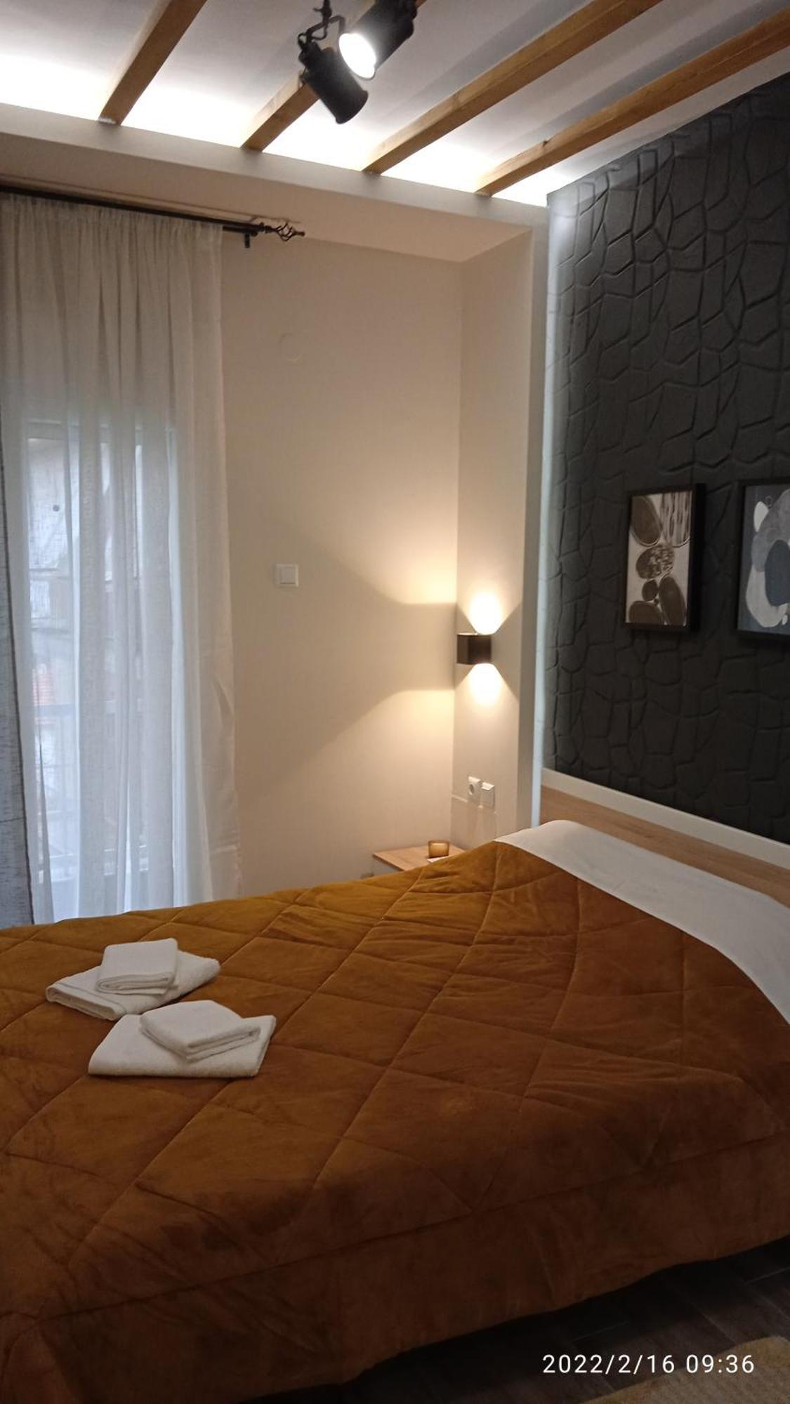 Lusso Apartment - City Center 베리아 외부 사진