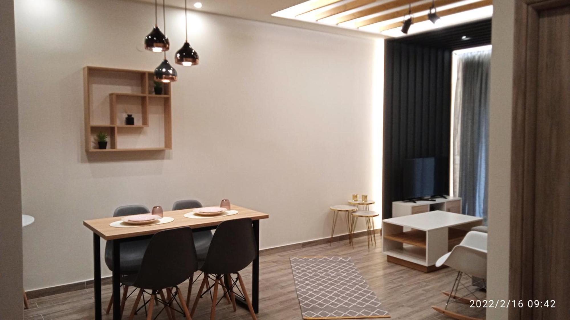 Lusso Apartment - City Center 베리아 외부 사진